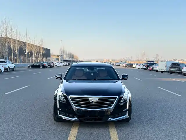 CADILLAC CT6