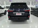 Photo 5 - Lexus LX