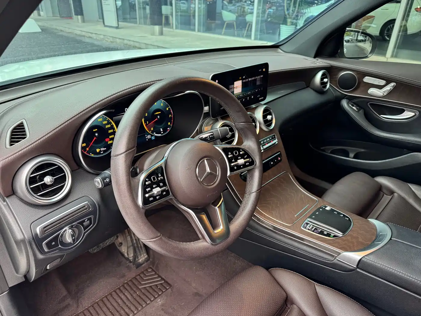 Mercedes-Benz GLC 2020 GLC 300 L 4MATIC Dynamic фото 10