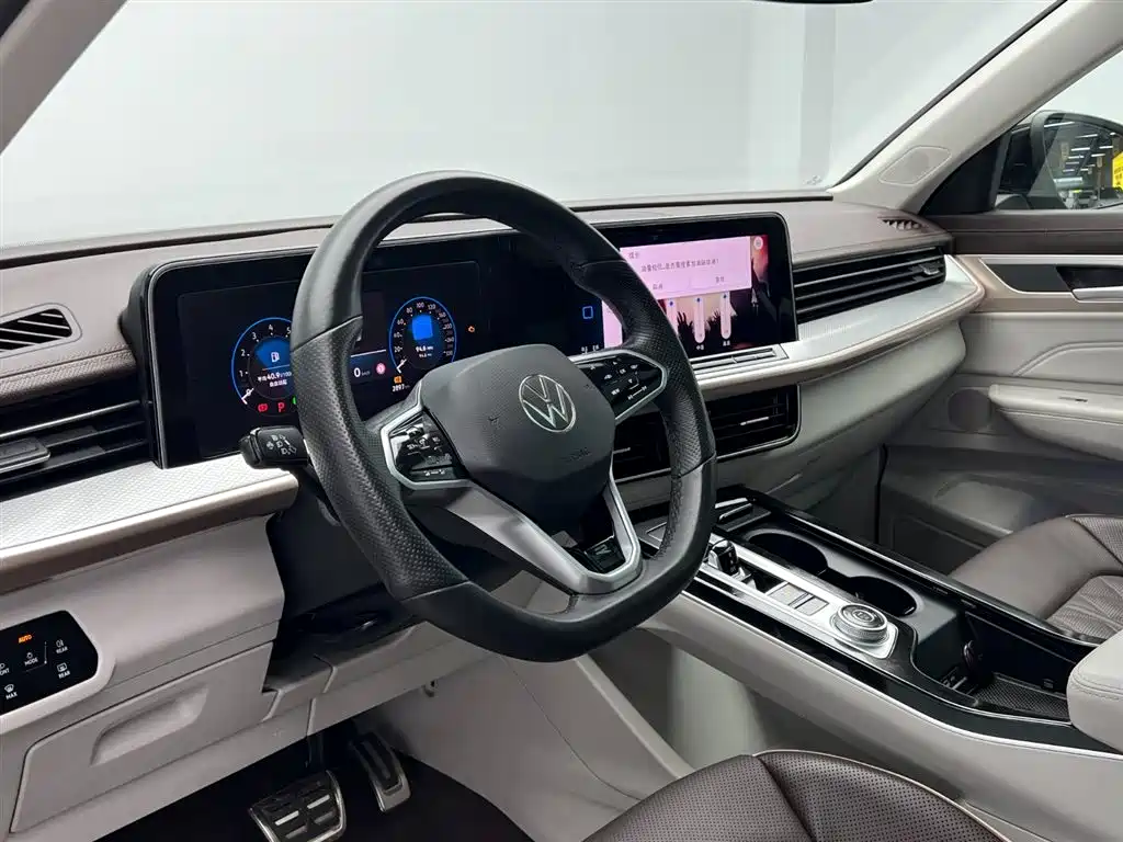 Volkswagen Talagon 2023 380TSI 4WD R-Line Touring Edition фото 12