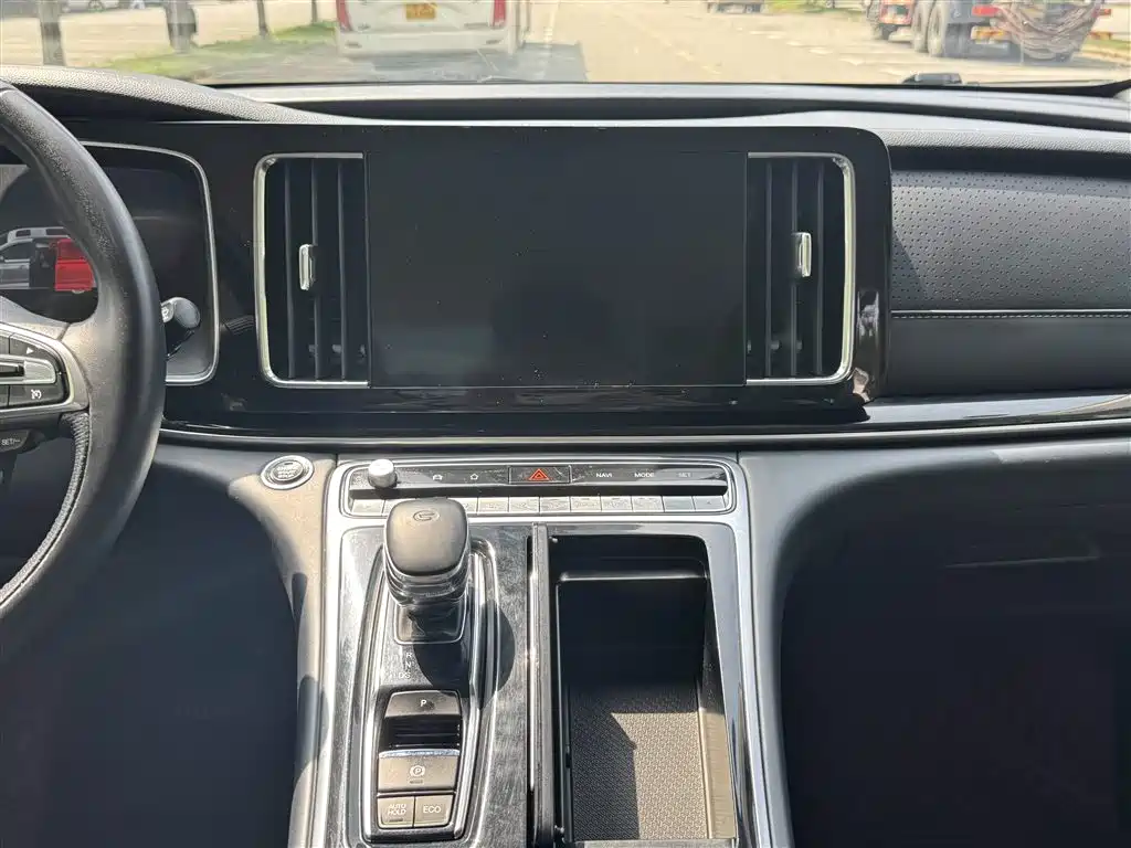 GAC Trumpchi Trumpchi M8 2021 Leading Show Series 390T Prestige Edition фото 19