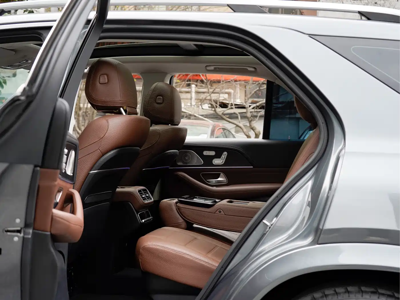 Mercedes-Benz GLE 2024 GLE 450 4MATIC Luxury фото 12
