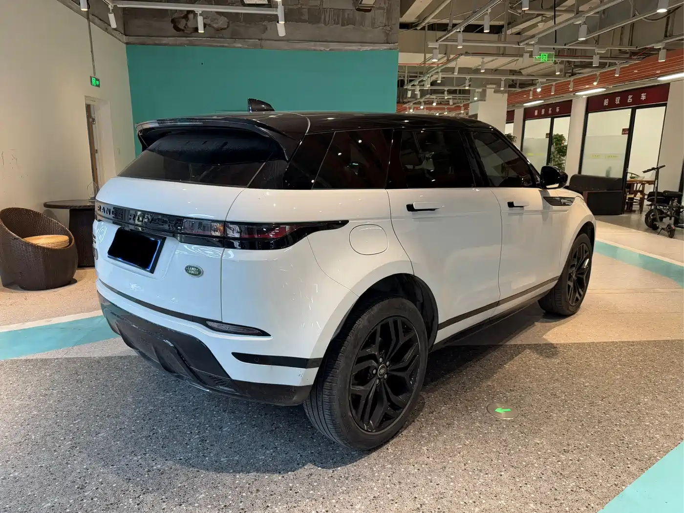 LAND ROVER RANGE ROVER AURORA