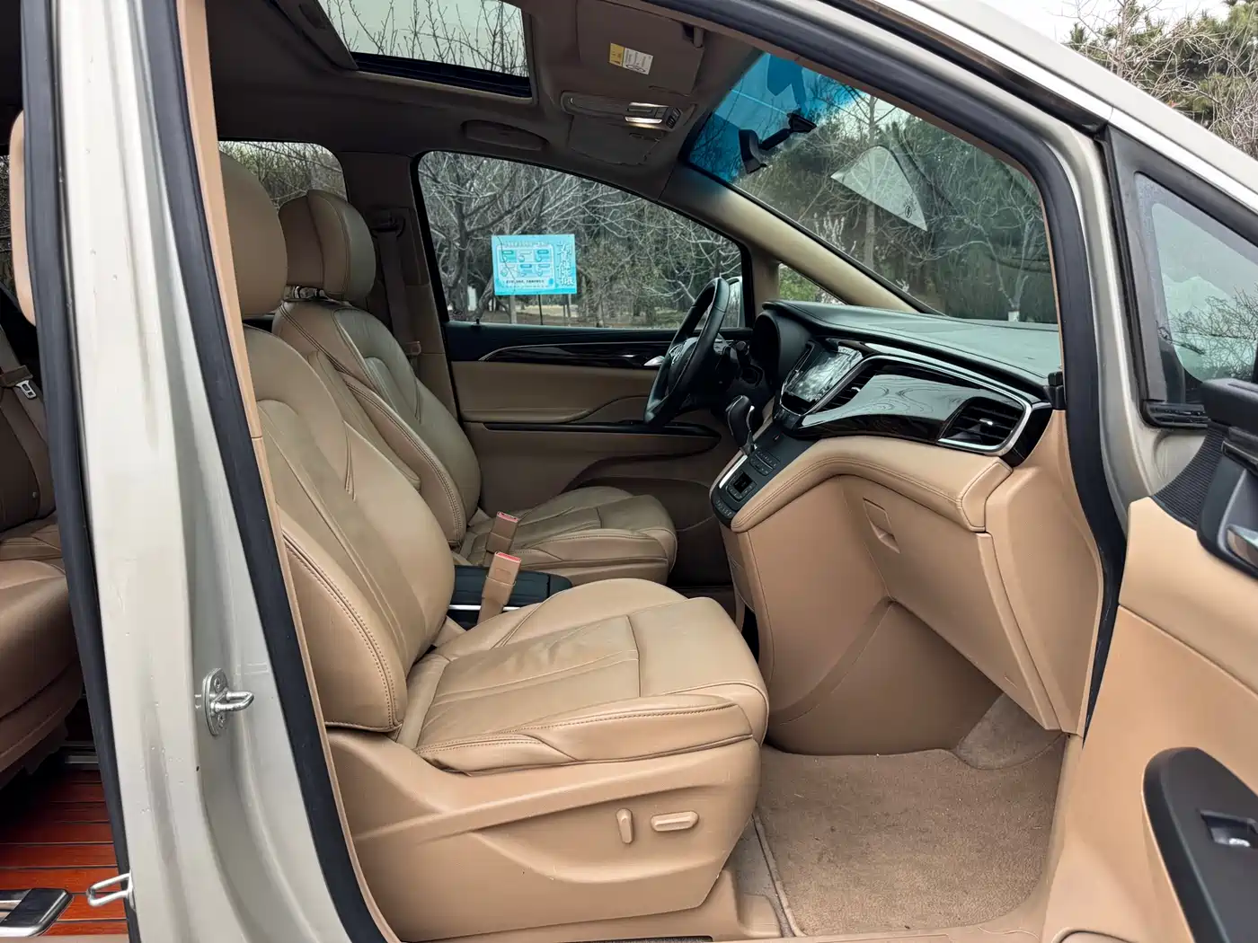 Buick GL8 2017 ES 28T Premium China V фото 16