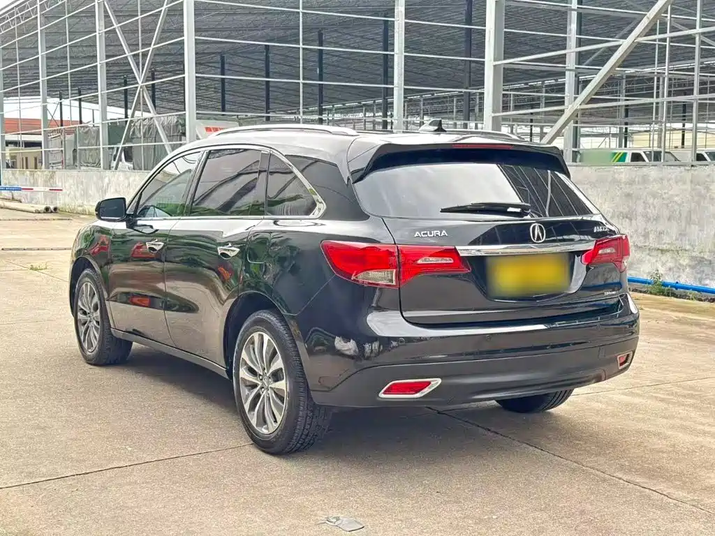 Фото 5 - Acura MDX