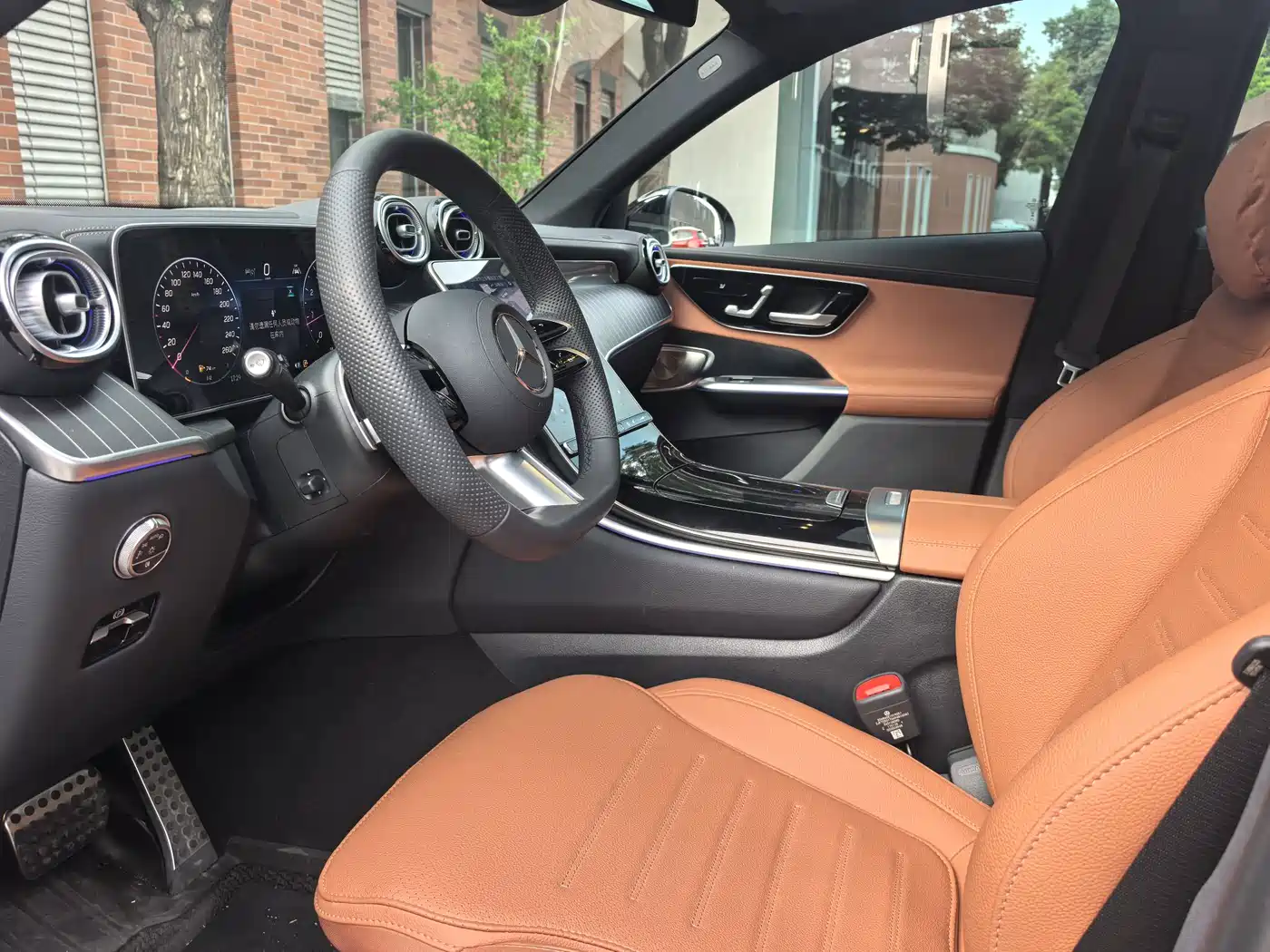 Mercedes-Benz GLC 2025 GLC 300 L 4MATIC Luxury 5-seater фото 11