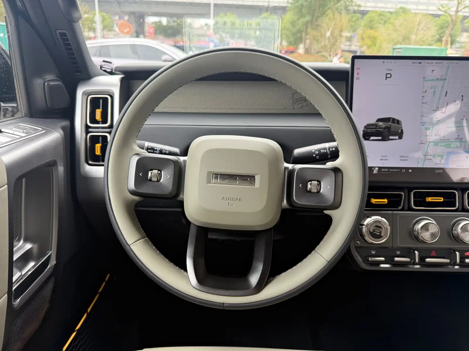 Фото 7 - iCAR V23