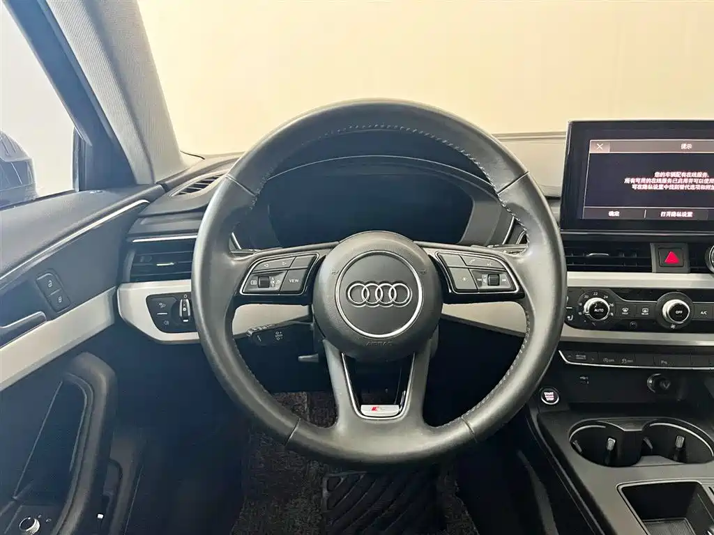 Audi A4L 2020 40 TFSI Fashion Dynamic Edition фото 11