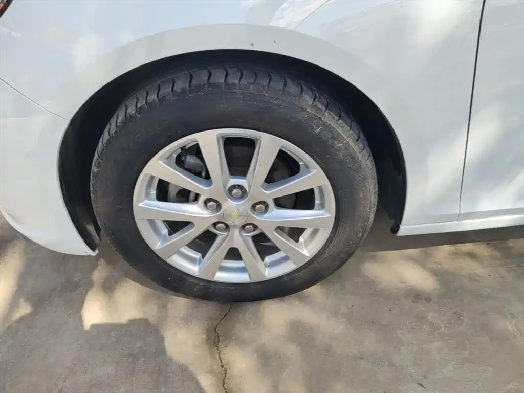Chevrolet Malibu 2014 2.0L Automatic Luxury фото 23