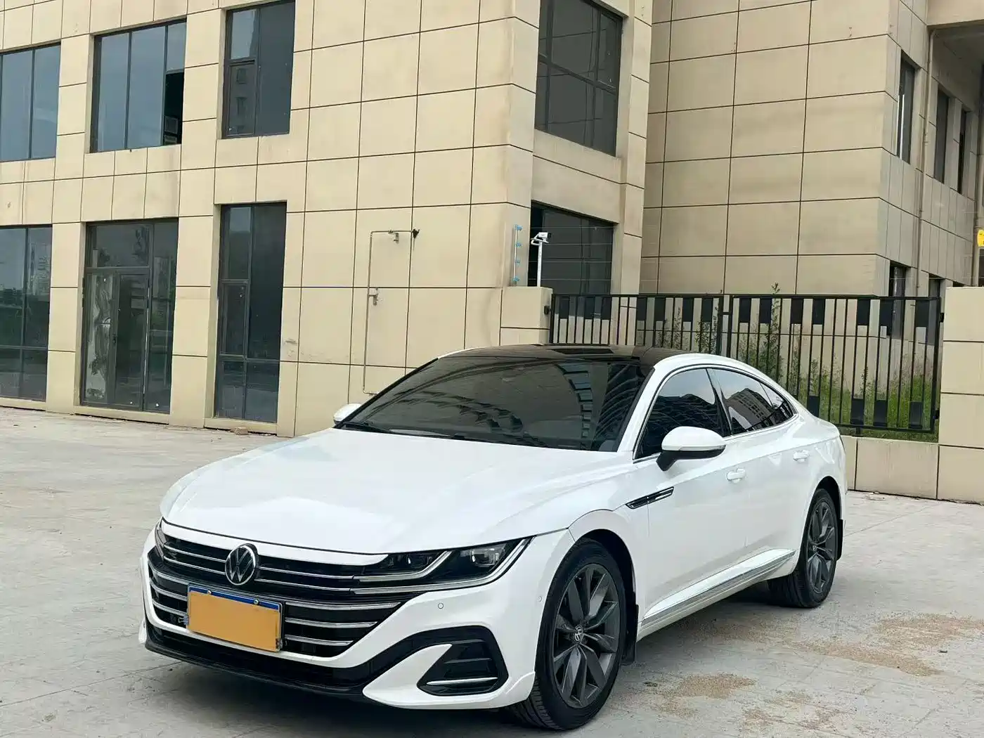 Volkswagen FAW-Volkswagen CC 2019 330TSI Charm Edition China VI