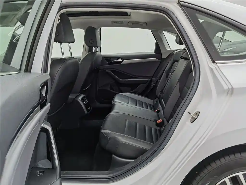 Volkswagen Sagitar 2019 200TSI DSG Comfort Edition China VI фото 15