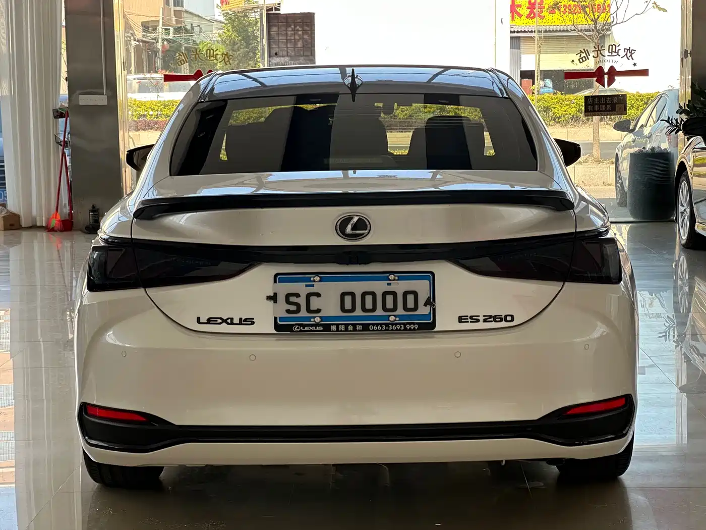 Lexus ES 2021 200 Excellence Edition фото 9