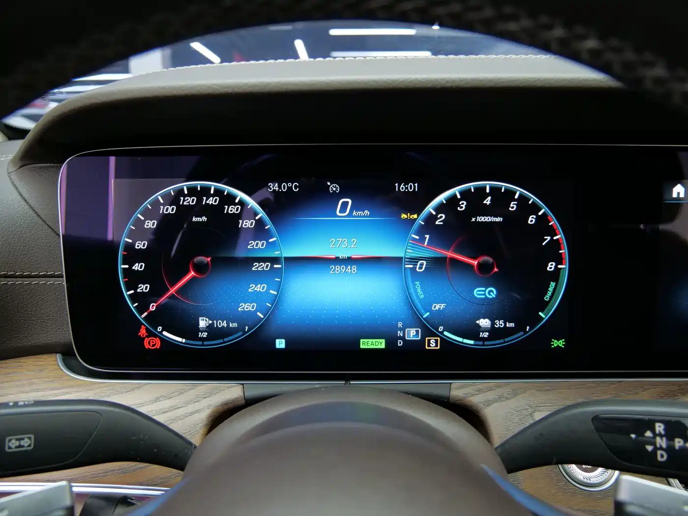 Mercedes-Benz E-Class New Energy 2023 E 350 e L Plug-in Hybrid Sedan фото 17