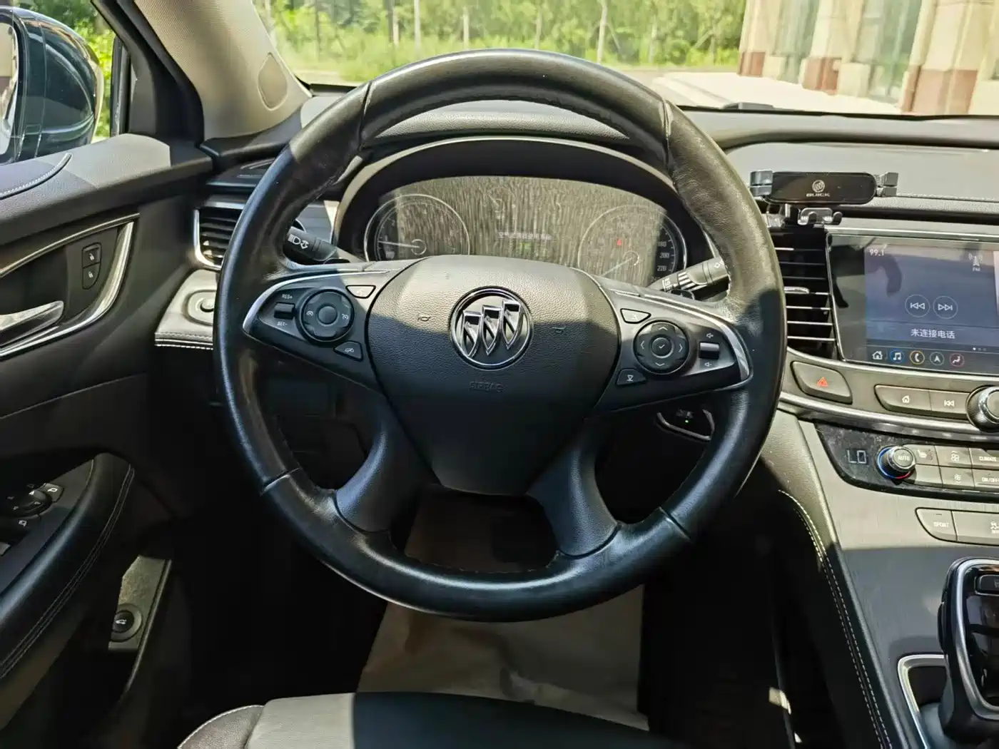 Фото 11 - Buick LaCrosse
