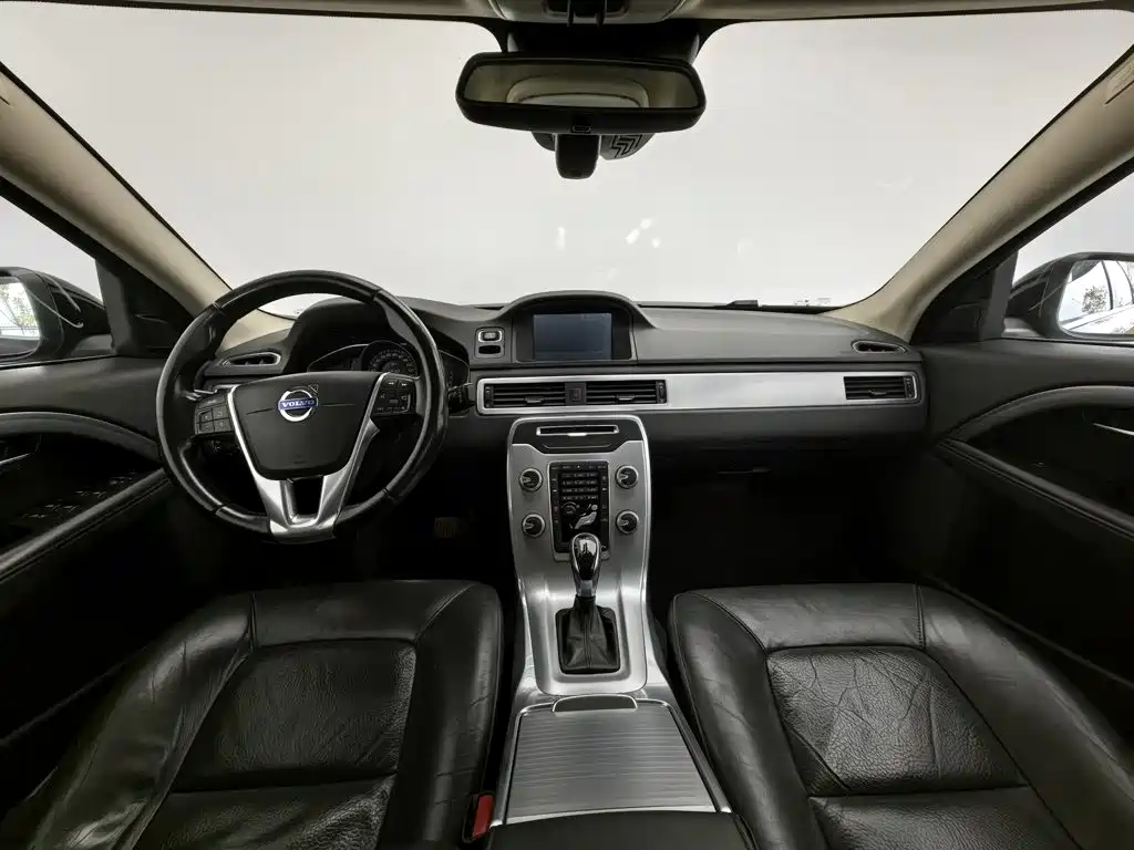 Фото 5 - Volvo S80L