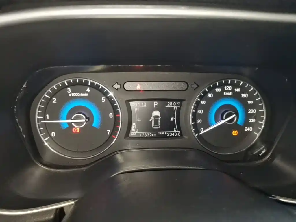 Dongfeng Fengguang Fengguang 580 2020 2020 1.5T CVT Luxury