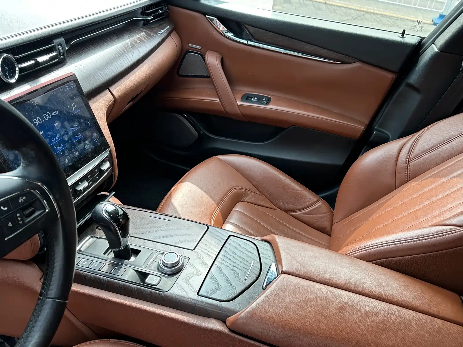 Фото 4 - Maserati Quattroporte