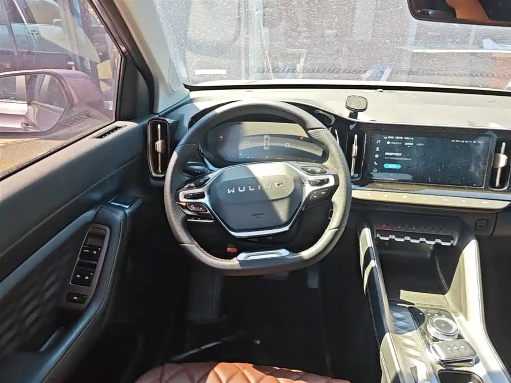 Wuling Motors Wuling Stellar Cloud 2023 2023 2.0L DHT Standard