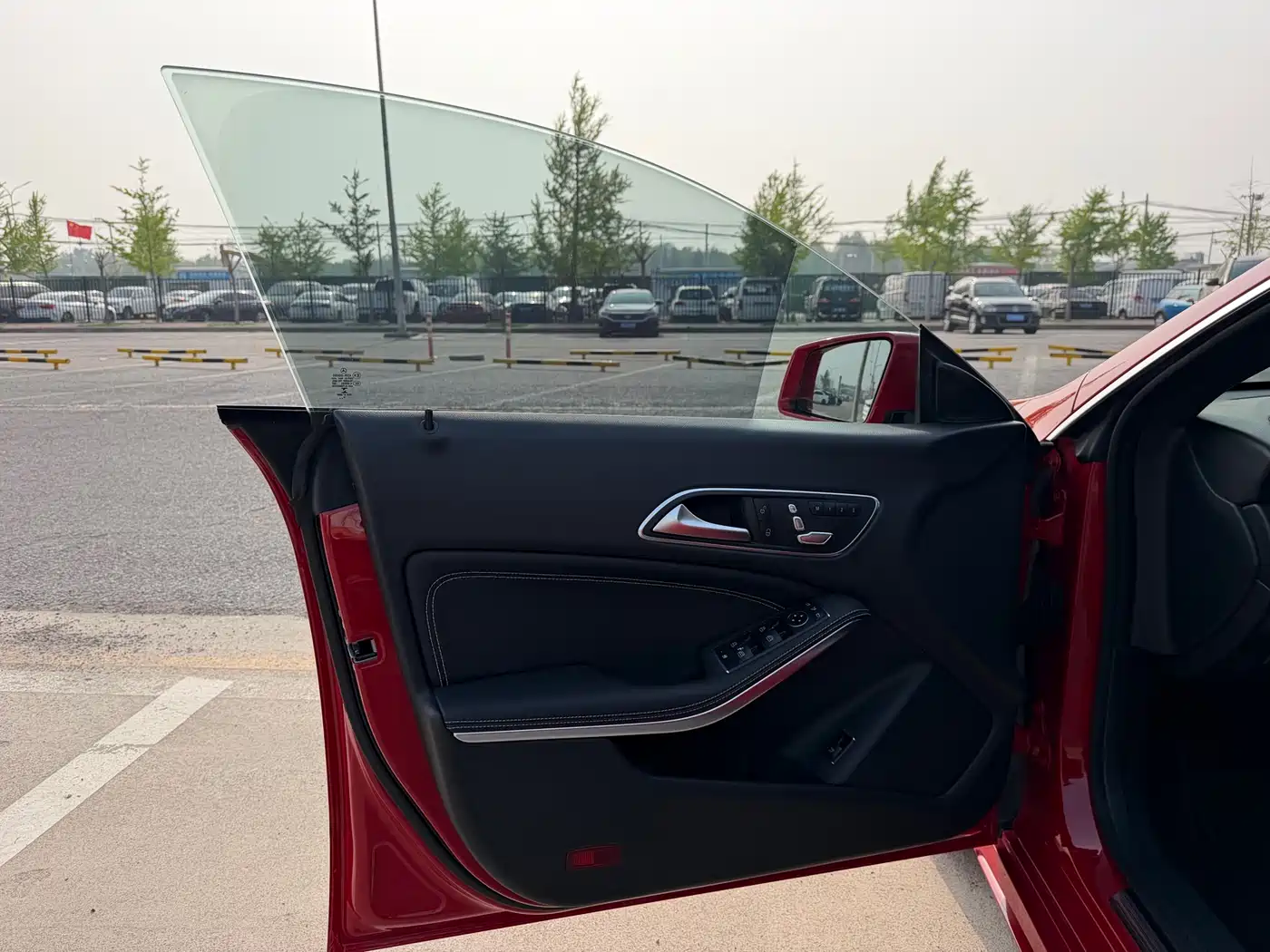 Mercedes-Benz CLA (Import) 2016 CLA 200 Fashion фото 10