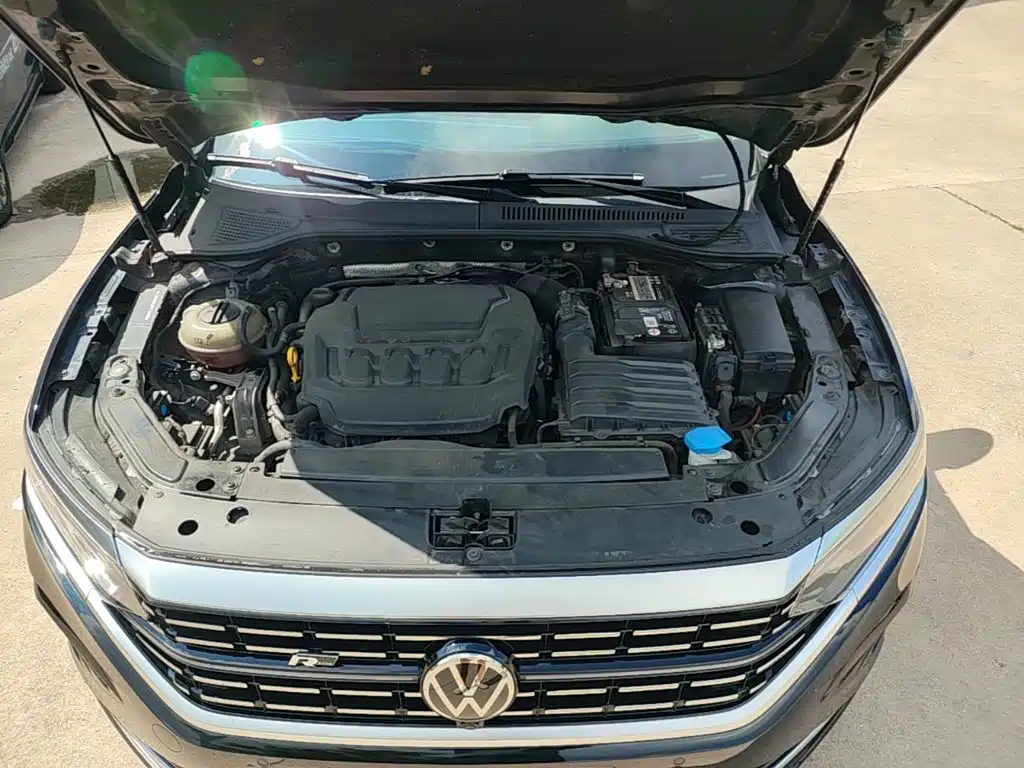 Фото 20 - Volkswagen Passat