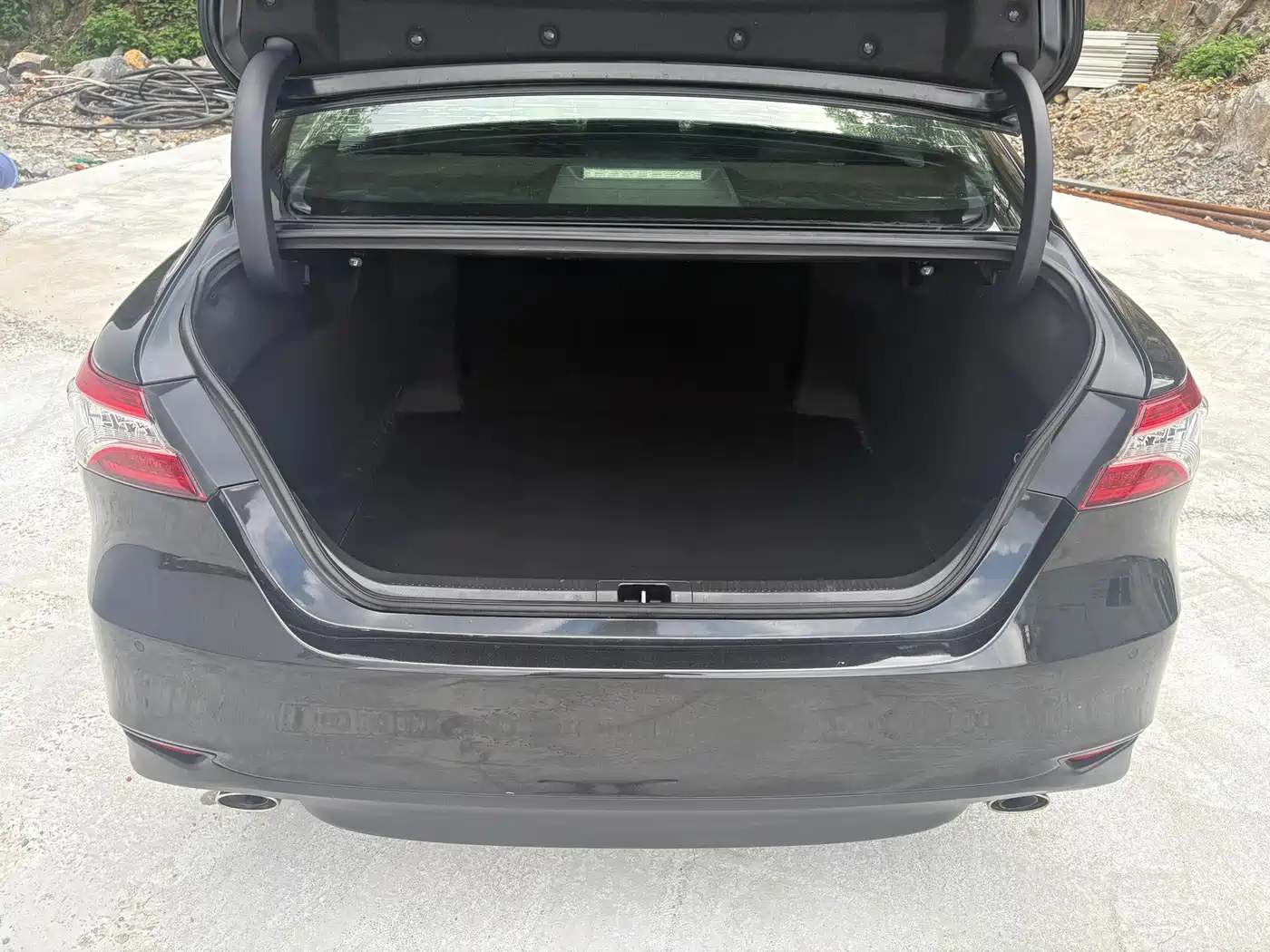 Фото 9 - Toyota Camry