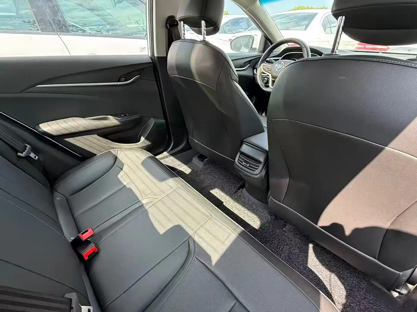 Buick Excelle 2021 Facelift 1.3T Auto Mild Hybrid Elite фото 4