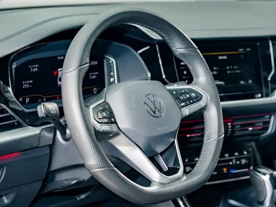 Volkswagen Passat 2022 330TSI Starlight Elite Edition фото 9