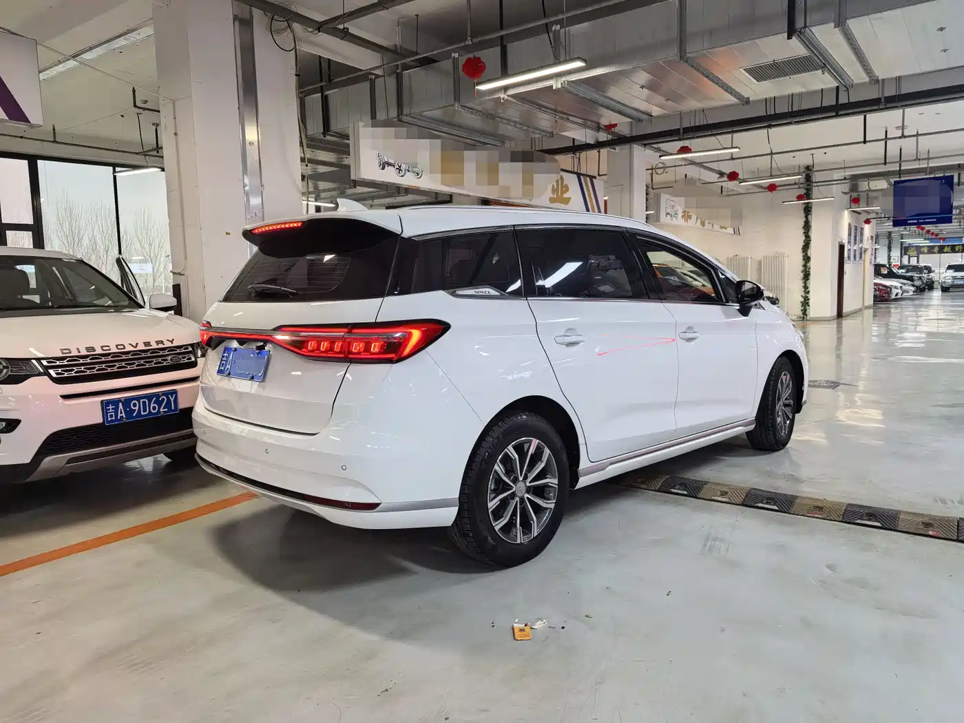 BYD Song MAX 2021 Upgrade 1.5T Automatic Luxury Edition 6-Seater фото 8