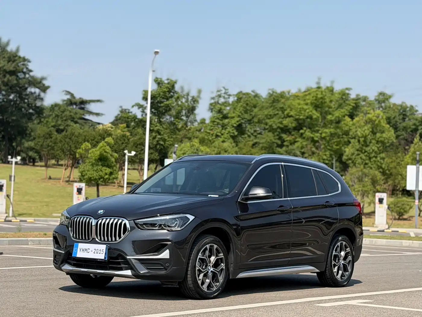 BMW X1 2022 sDrive25Li Leading