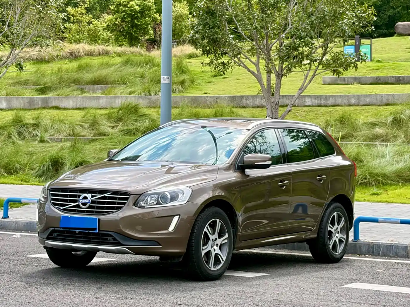 Volvo XC60 (Import) 2014 2015 T5 Smart Comfort Edition
