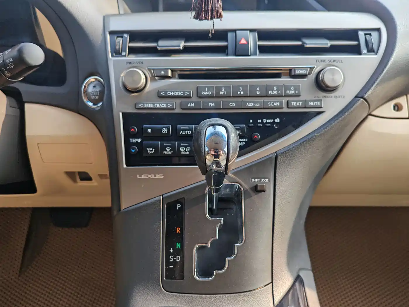 Lexus RX Classic 2013 270 Elegance фото 16