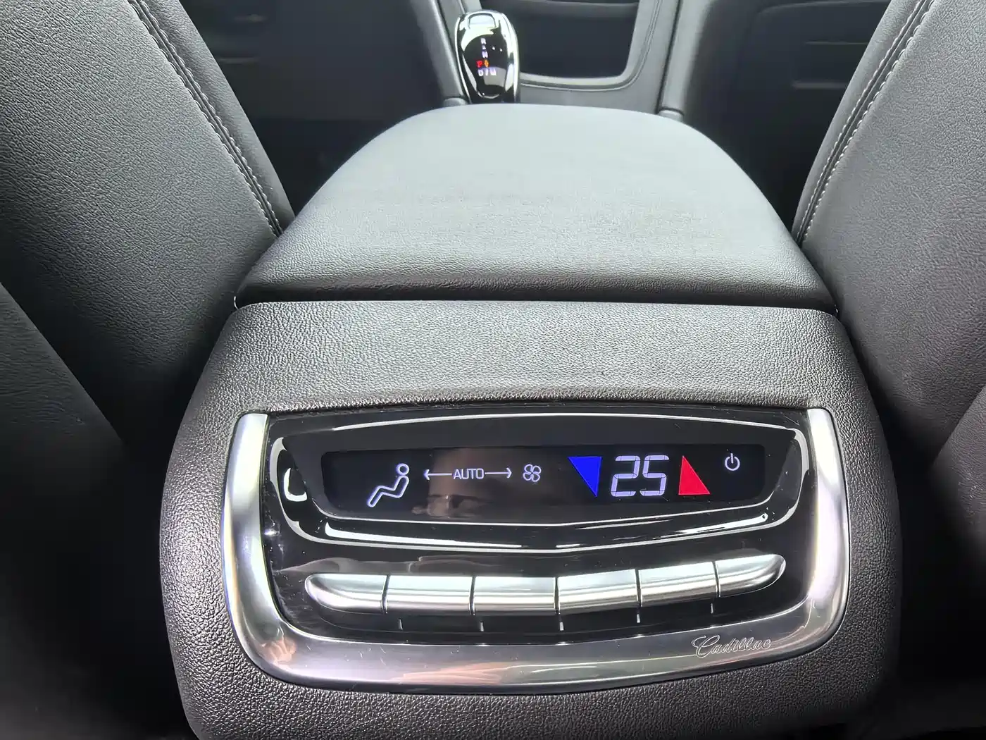Cadillac XT6 2020 28T 6-Seater 4WD Luxury Model фото 8