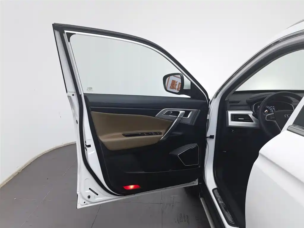 GEELY AUTOMOBILE BOYUE