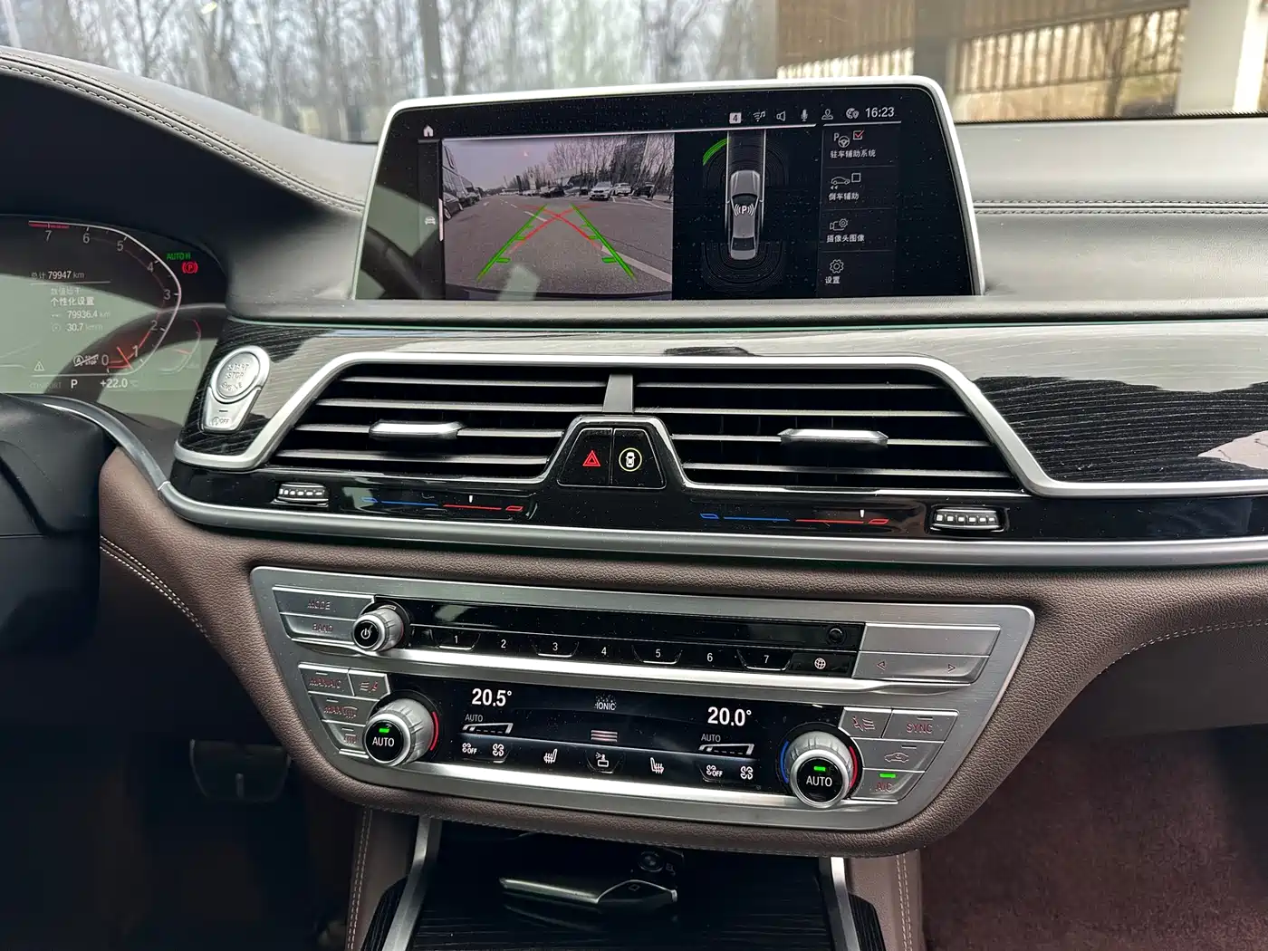 BMW 7 Series 2019 Facelift 740Li Leading M Sport Package фото 8