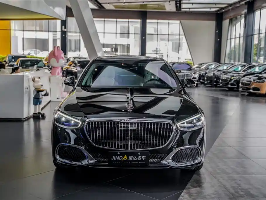 Mercedes-Benz Maybach S-Class 2022 S 480 4MATIC Intelligent Premium Special Edition фото 5