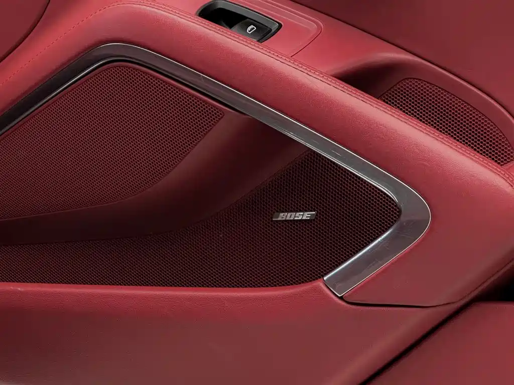 Porsche 911 2012 Carrera S 3.8L фото 14