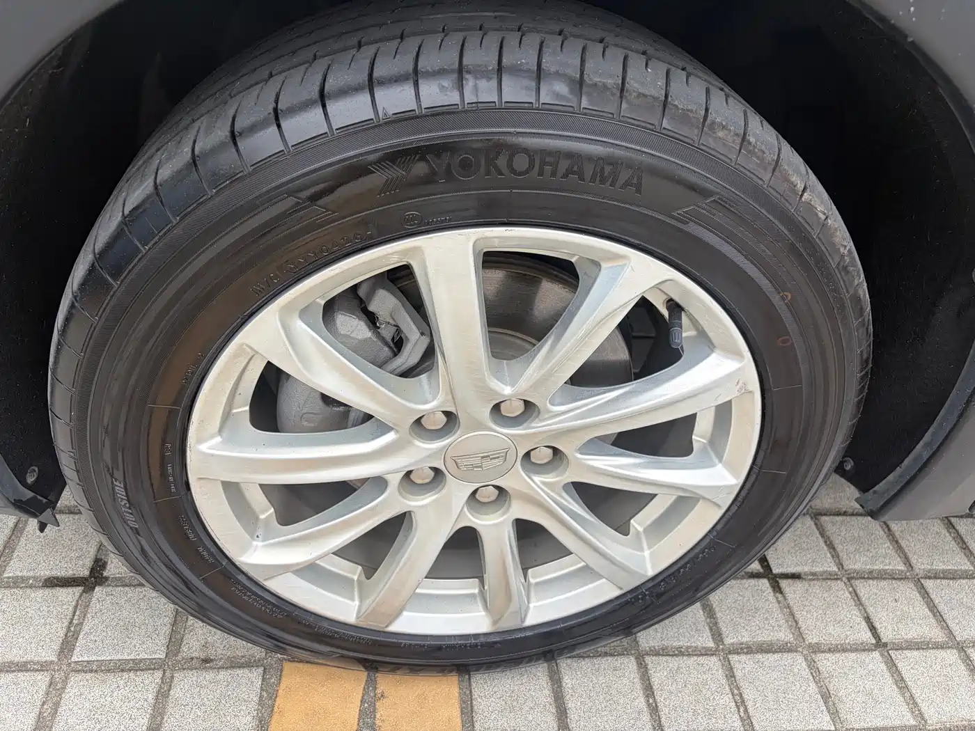 CADILLAC XT4