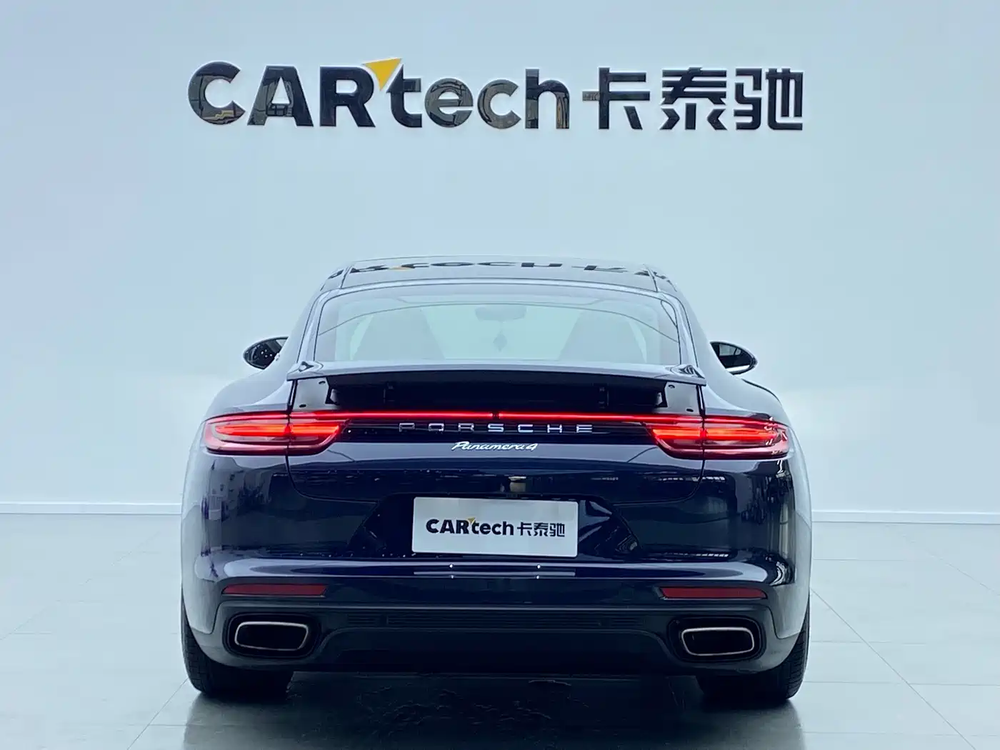 Porsche Panamera 2017 Panamera 4 Executive Long Wheelbase 3.0T фото 4