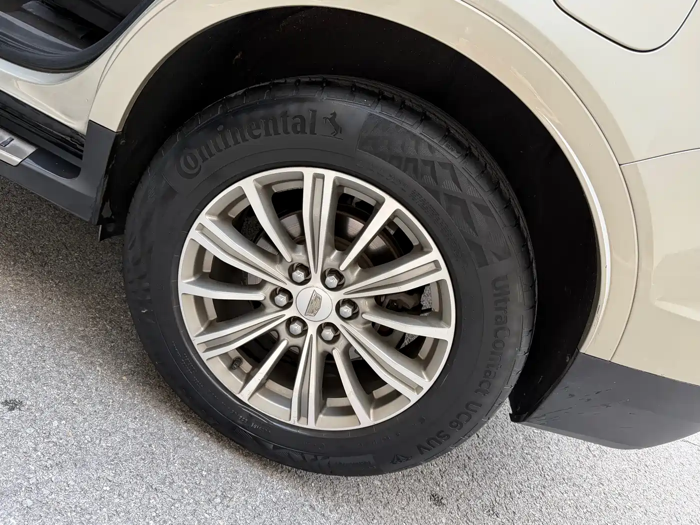 Cadillac XT5 2016 25T Luxury Model фото 12