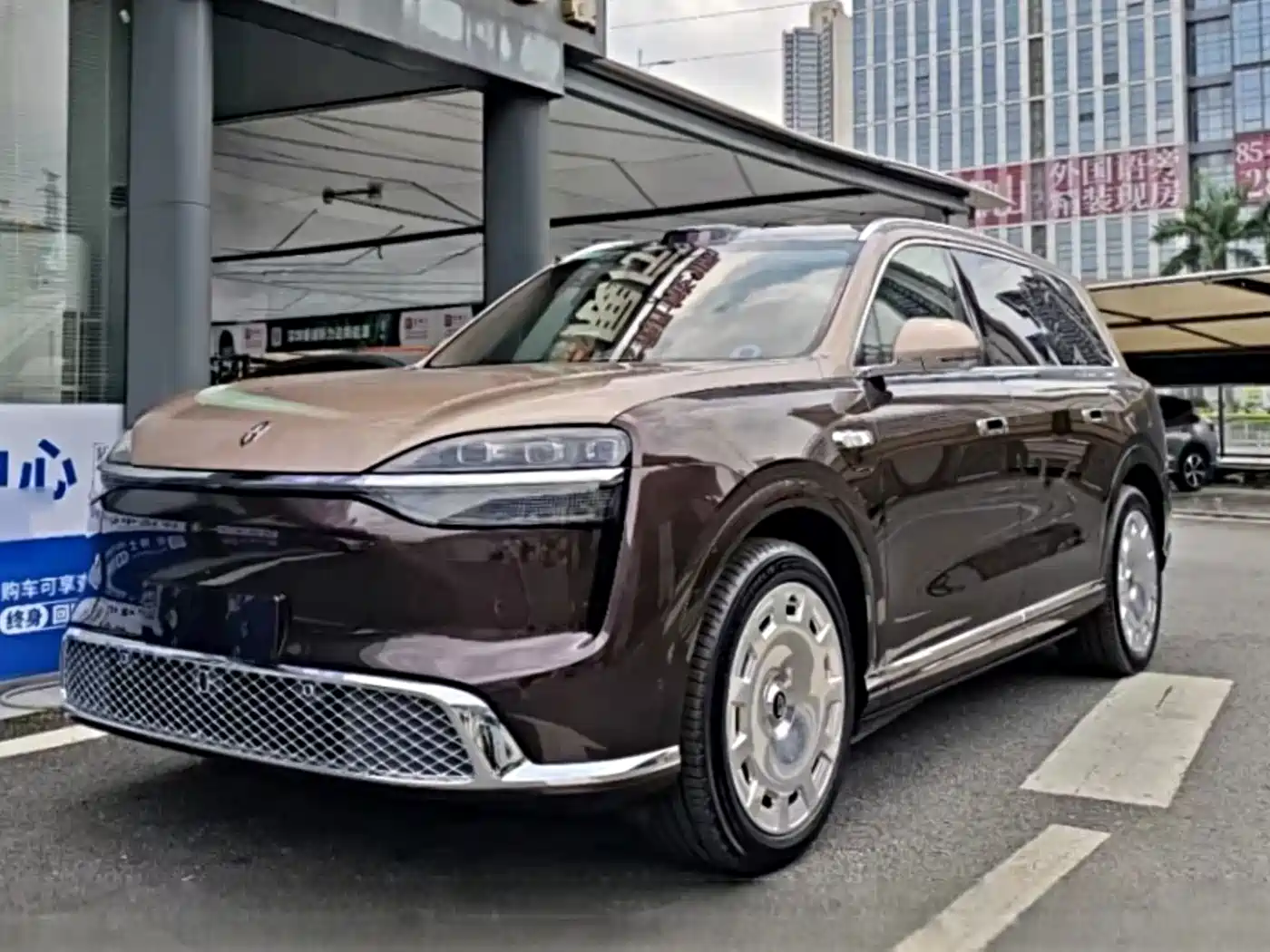 AITO Wenjie AITO M9 2026