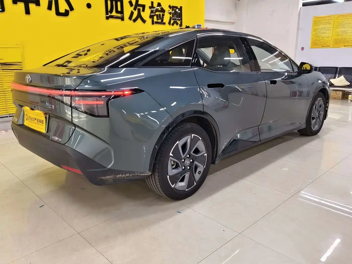 Toyota bZ3, миниатюра 11