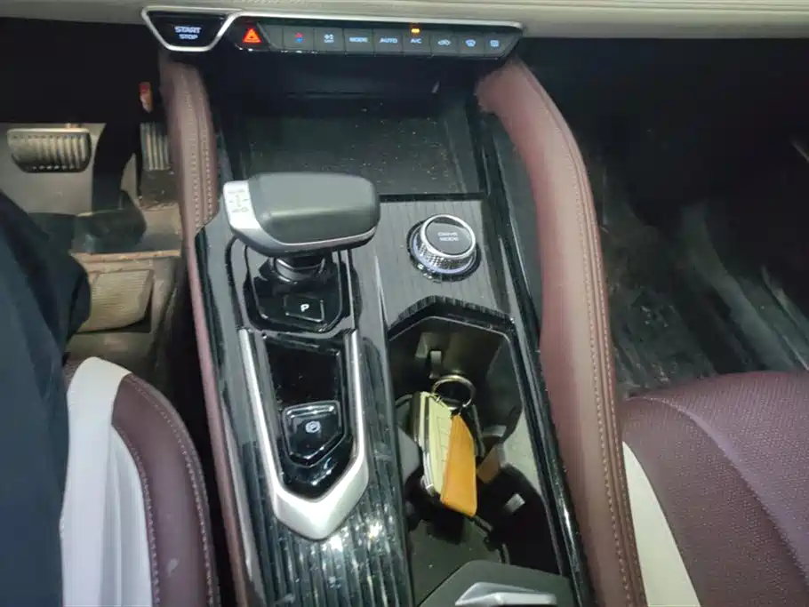 GEELY AUTOMOBILE XINGYUE L