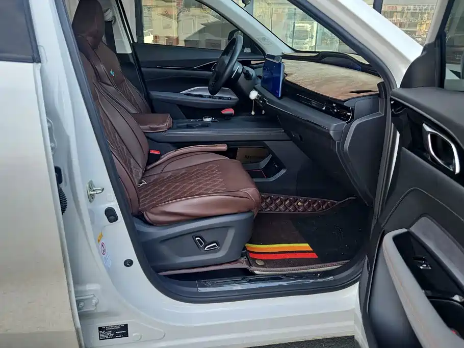Changan Oshan Z6 2023 2023 Blue Whale 1.5T DCT Smart Leader