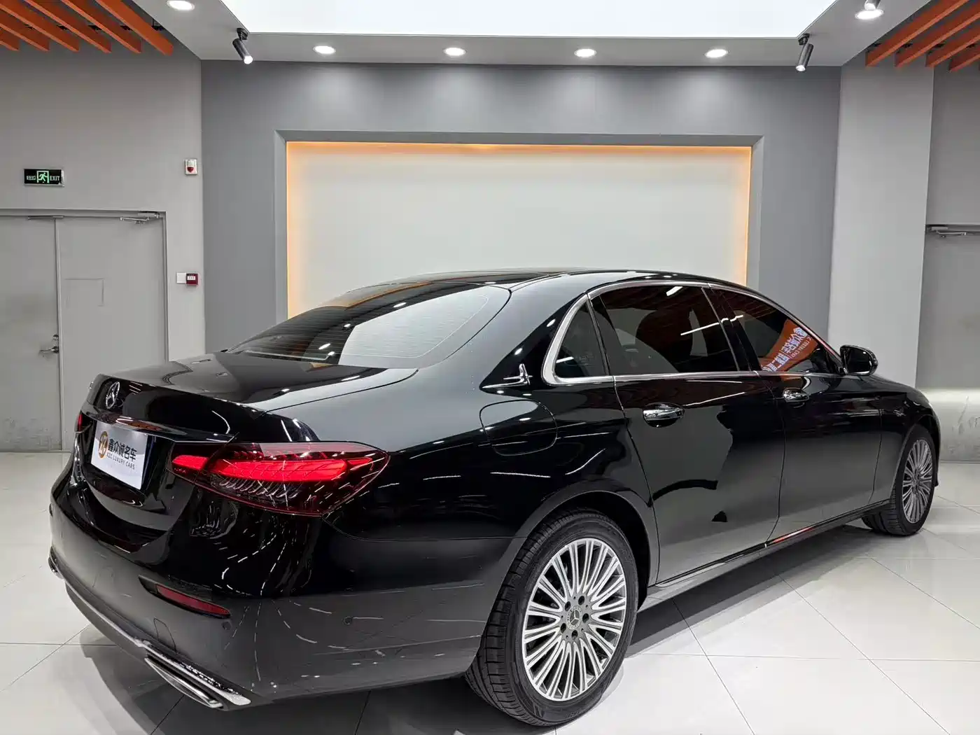Mercedes-Benz E-Class 2022 Facelift E 300 L Luxury Style фото 4