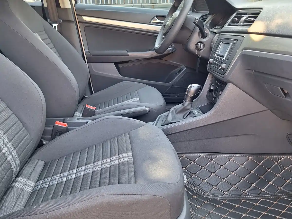 Volkswagen Lavida 2019 Lavida Start 1.5L Auto Trend (China VI) фото 12