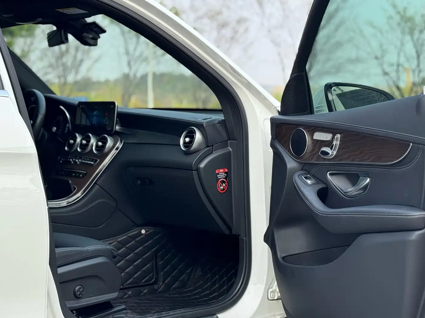 Mercedes-Benz GLC 2020 Facelift GLC 260 L 4MATIC Luxury фото 13