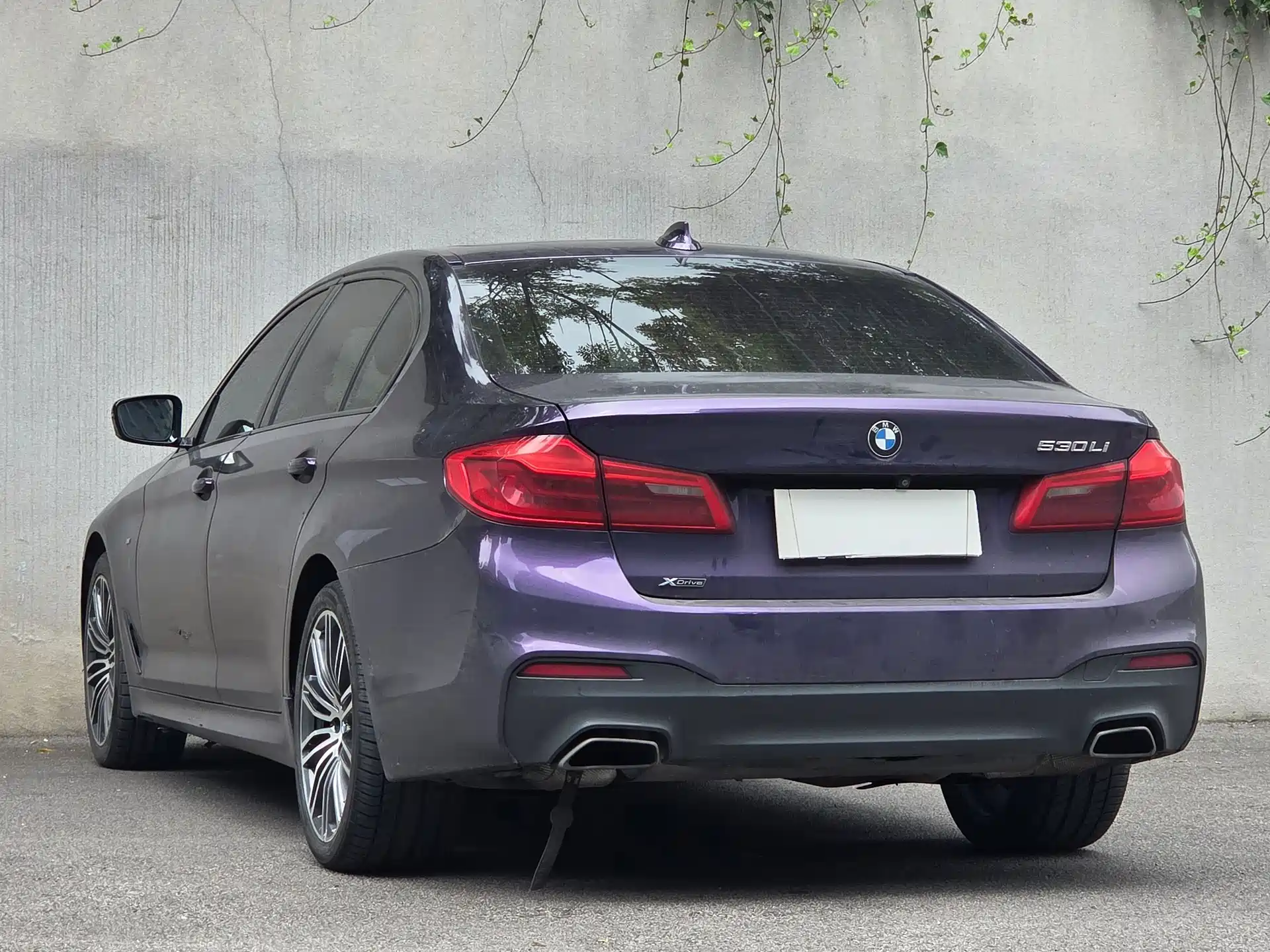 Photo 6 - BMW 5 Series