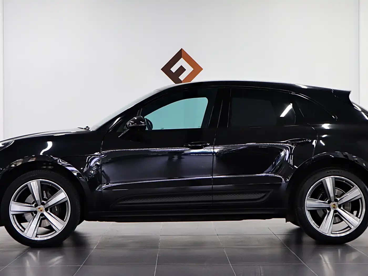 Porsche Macan 2022 Macan 2.0T фото 7
