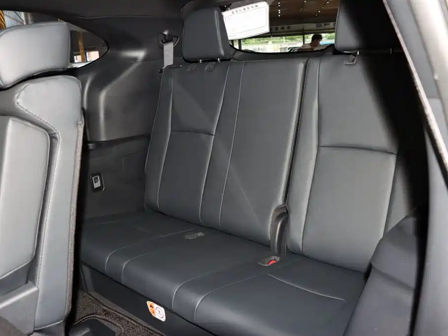 Toyota Crown Kluger 2022 2.5L HEV 4WD Premium Edition фото 12