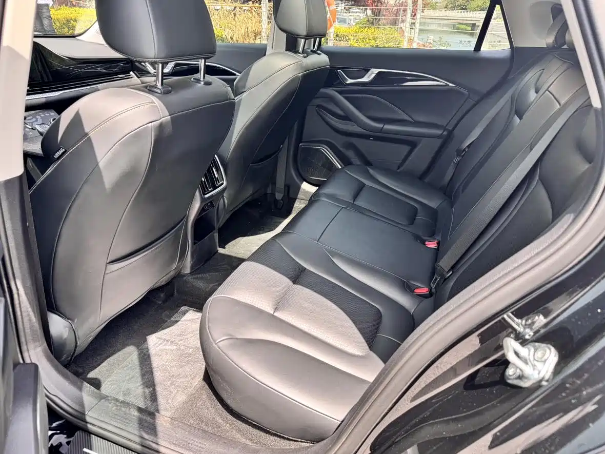 Besturn B70 2021 2021 1.5T Automatic Joy Edition